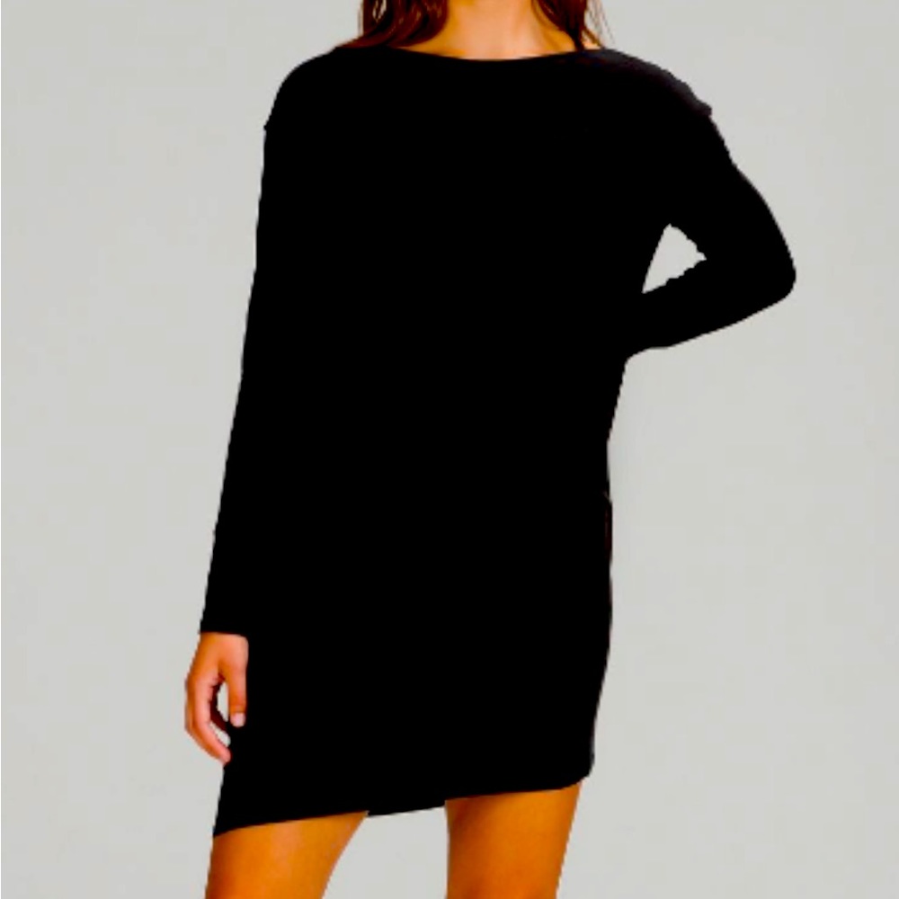 Lululemon - size 10 - Black dress